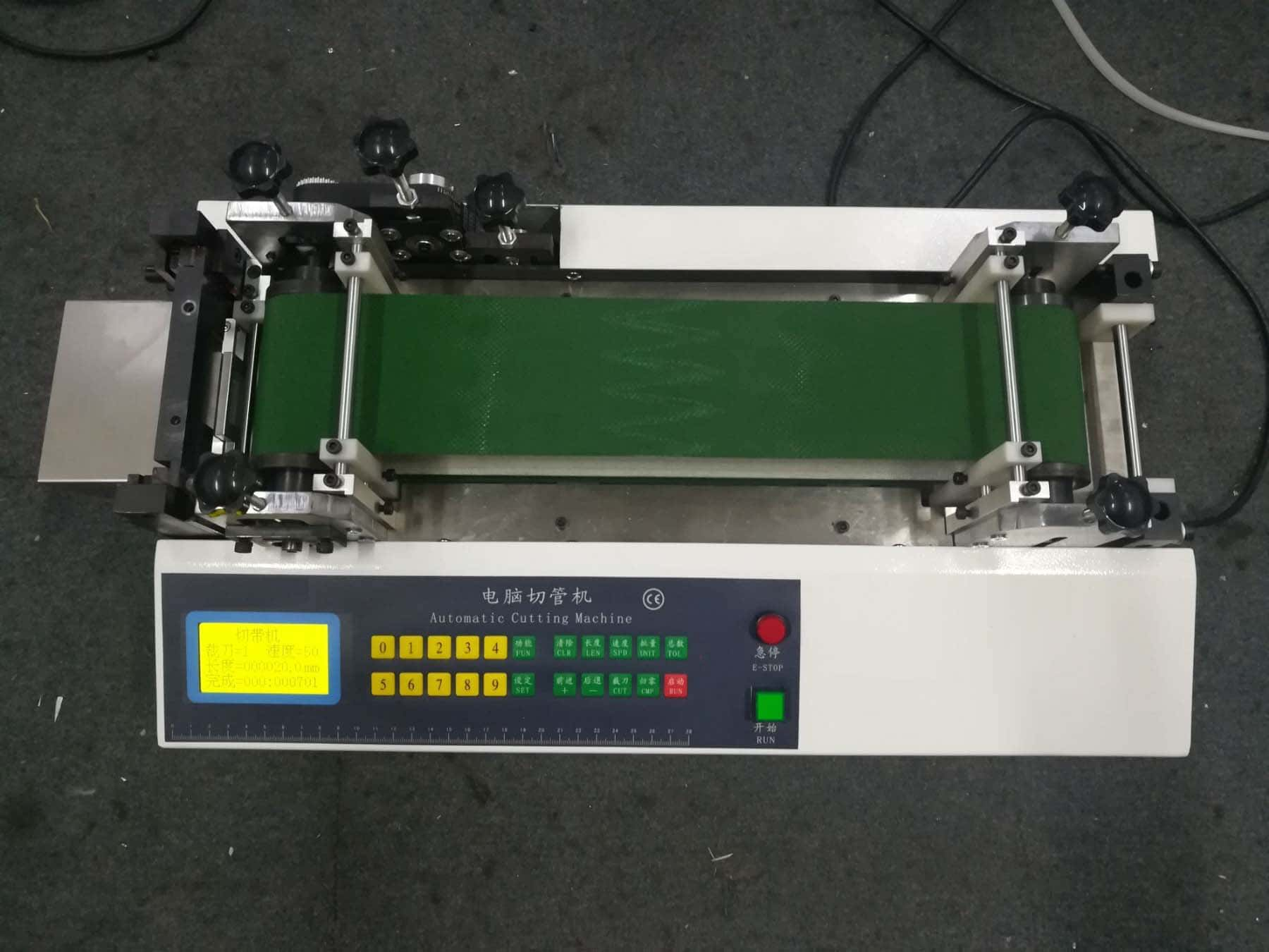 small automatic hose cutting machine